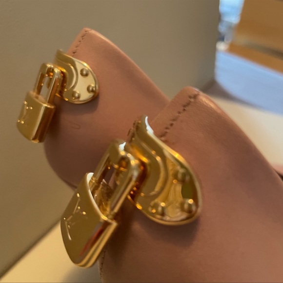 Authentic Louis Vuitton Pink Patent LeatherOh really! Peep Toe Pumps  Size38.5 - Picture 9 of 17